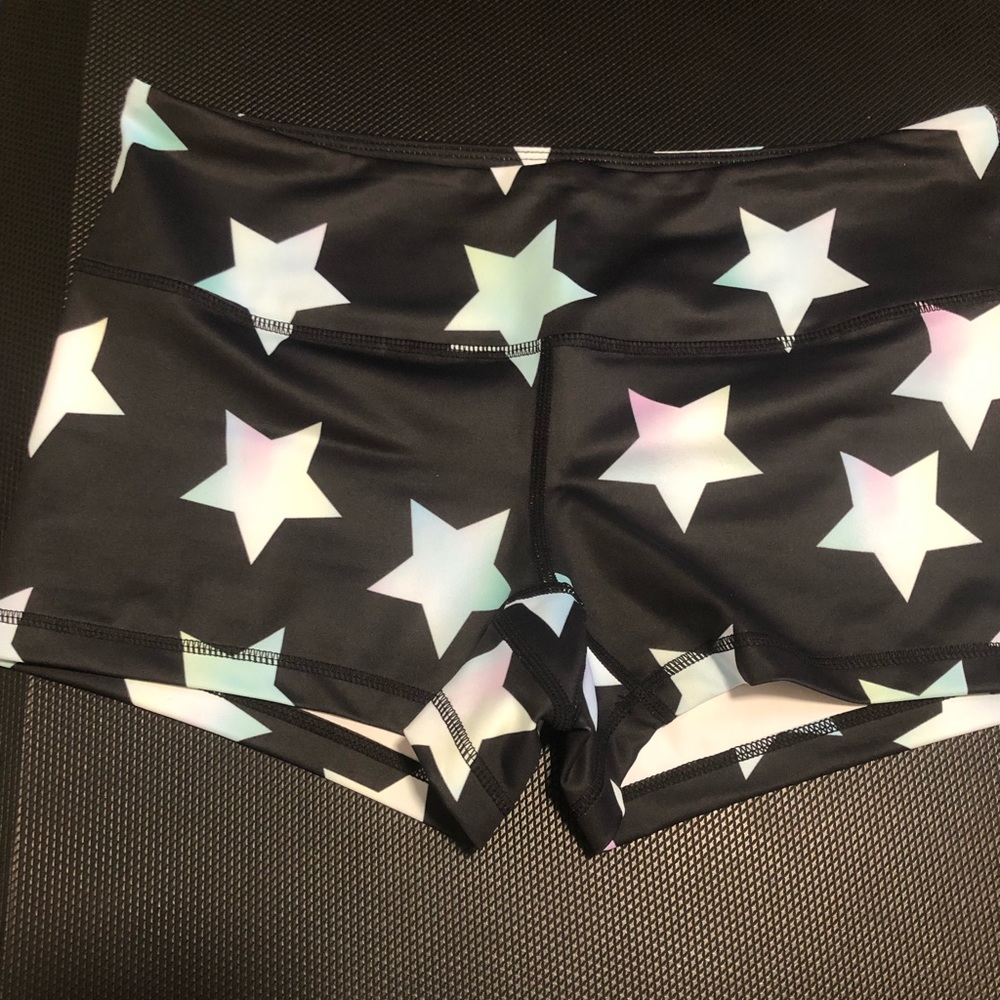 Feed Me Fight Me star shorts